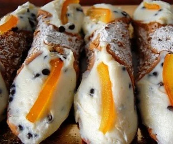 Cannolo-di-Dattilo